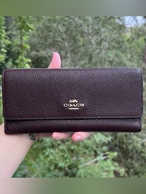 VINTAGE COACH Trifold Wallet Brown Pebbled Leather with Gold Hardware AUTHENTIC